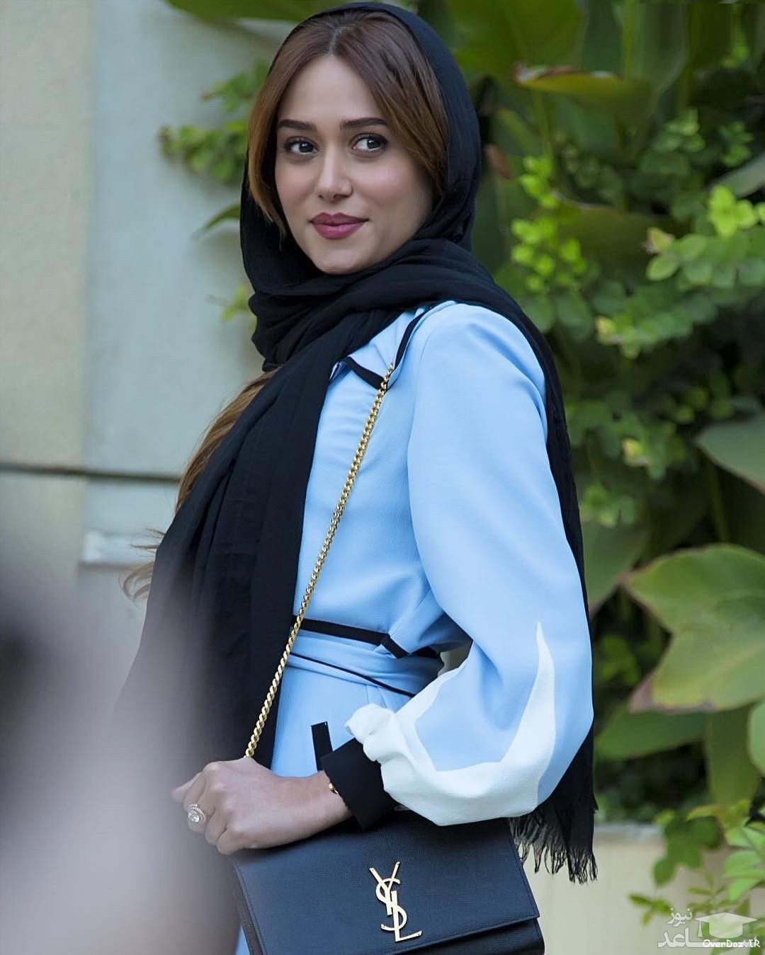 پریناز ایزدیار ترک موتور آقا نقی