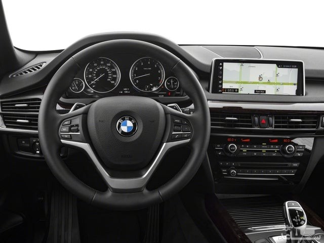 اولین عکسی که صفحه رسمی BMW از ایران منتشر کرد