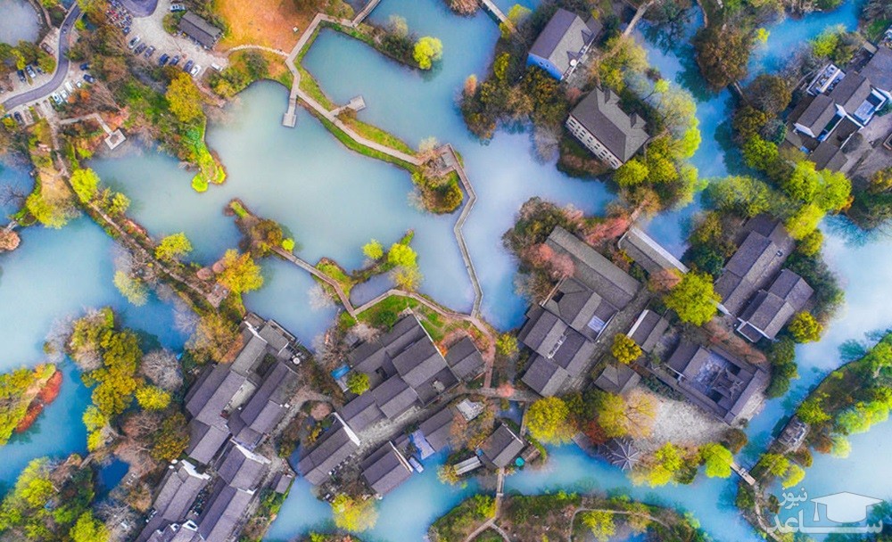 قطار بدون مقصد، دنیایِ زیرزمینی و ...