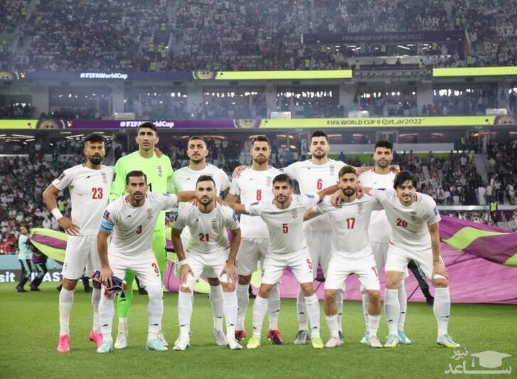 حاج صفی نگذاشت بقیه بازیکنان سرود ملی را بخوانند، او را اخراج کنید
