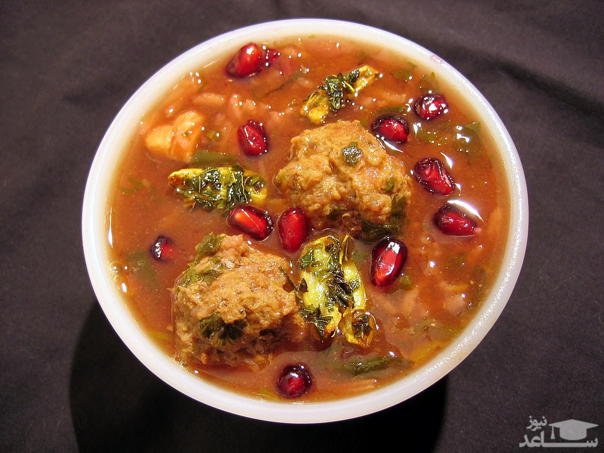 طرز تهیه سوپ انار مجلسی