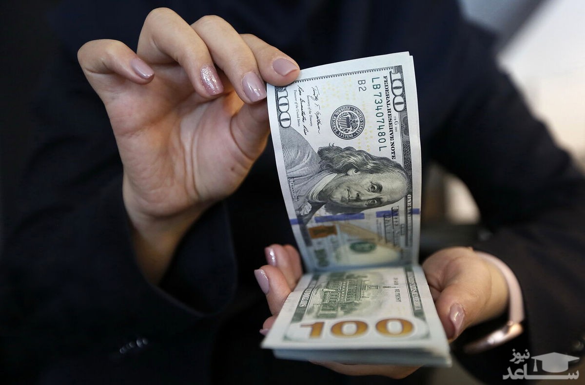خبر مهم وزیر اقتصاد درباره بازار/ دلار سقوط می‌کند؟