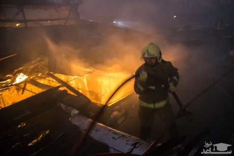 بازارچه توپخانه ۵۵ ارتش در اصفهان آتش گرفت