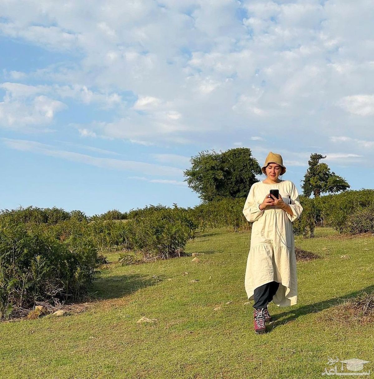 طبیعت گردی هانیه توسلی