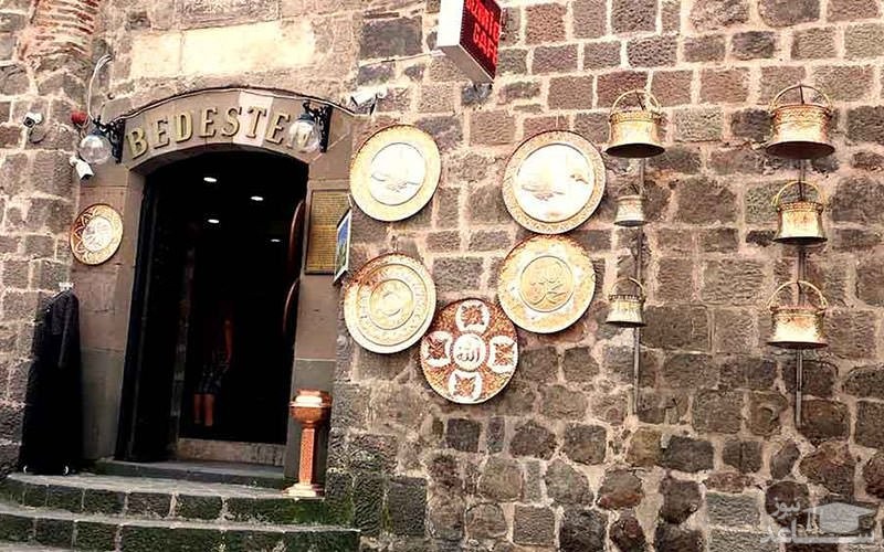 بازار بدستن