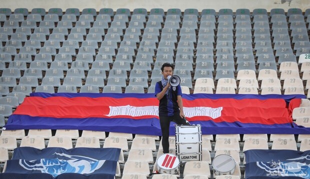 تماشاگر کامبوجی بازهم خبرساز شد!