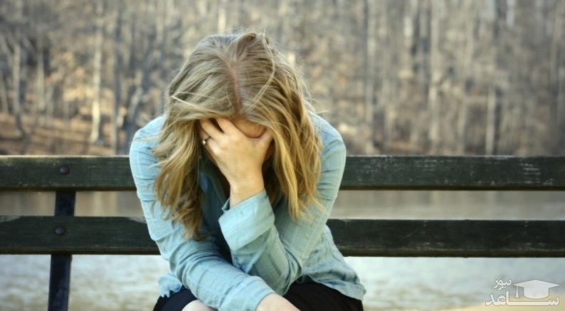 چرا دخترها به جسم خود آسیب میزنند؟