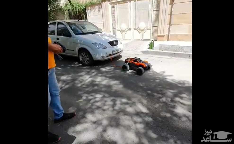 (فیلم) نبرد عجیب ماشین کنترلی و تیبای سایپا