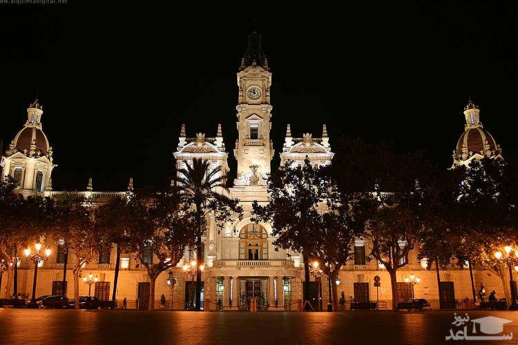 میدان Ayuntamiento