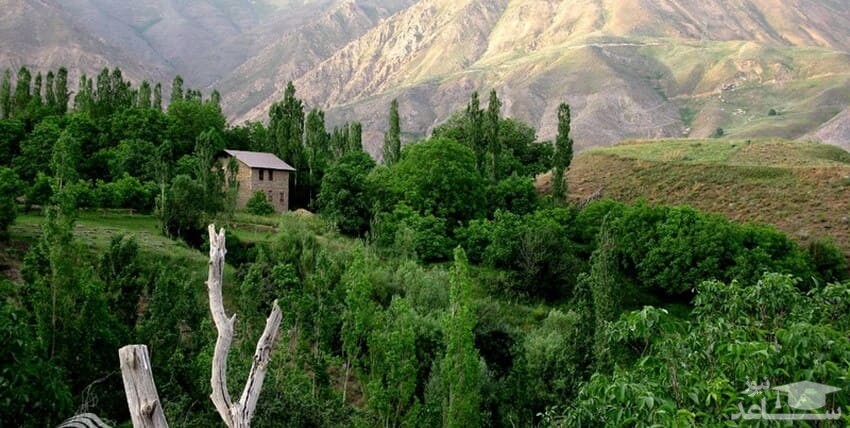 آبشار و روستای اورازان