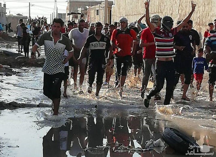 (فیلم) خوشحالی و جشن مردم عین دو اهواز پس از بستن سیل‌بند