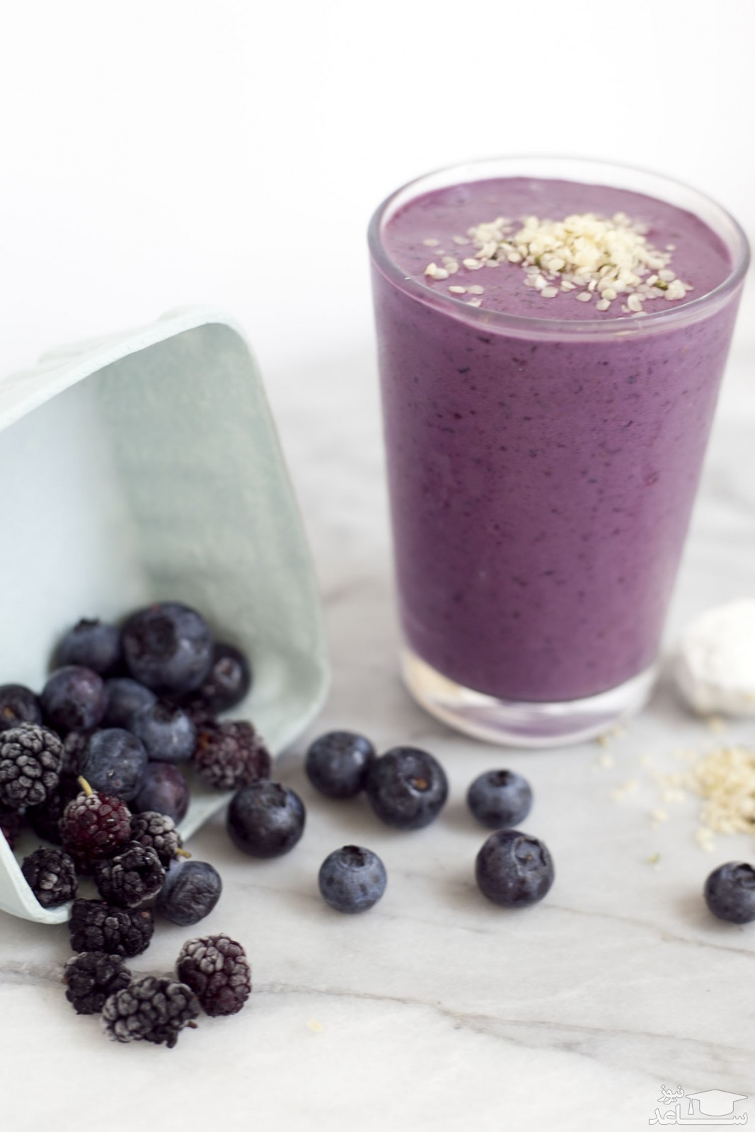روش تهیه اسموتی با انگور و بلوبری