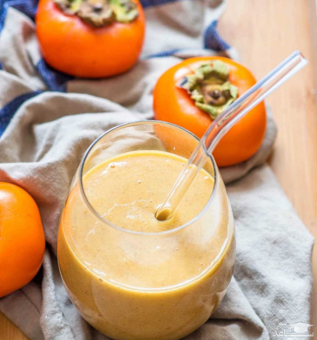 روش تهیه اسموتی خرمالو به چند روش مختلف
