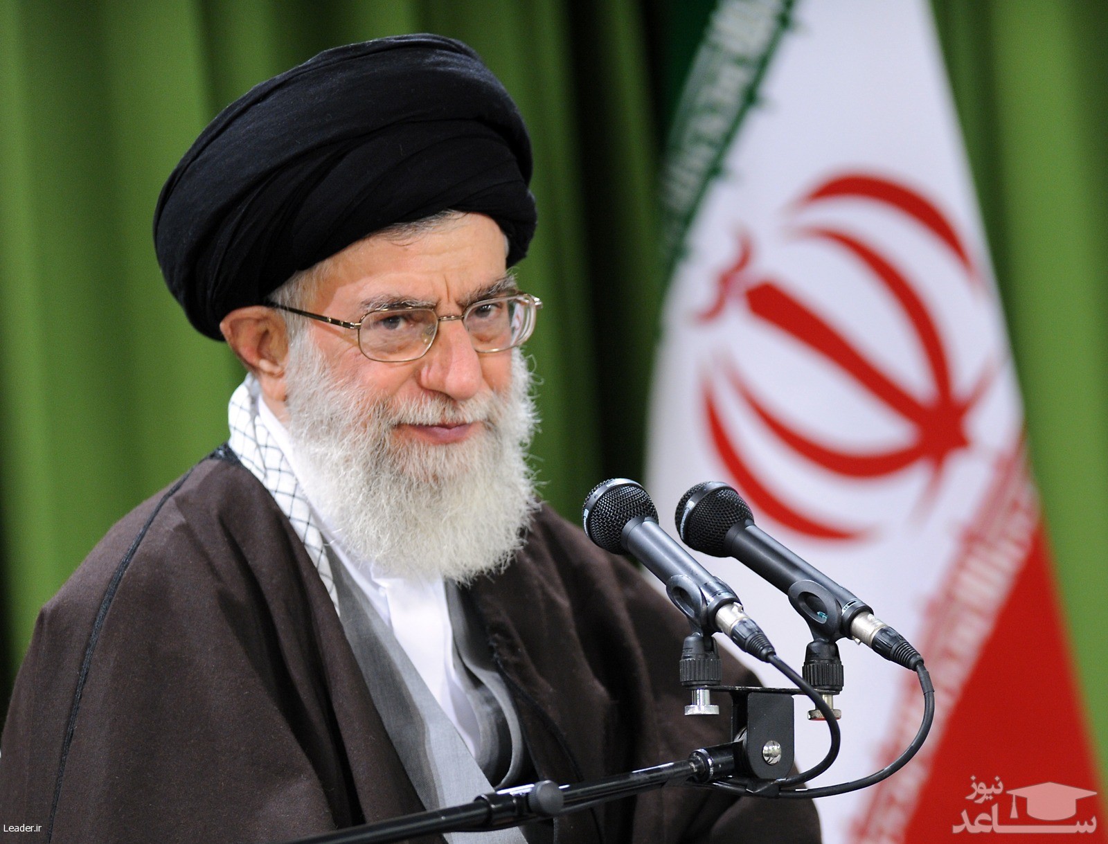 رهبر انقلاب: جوانان با مطالعه تاریخ، قدر دوران کنونی را بدانند
