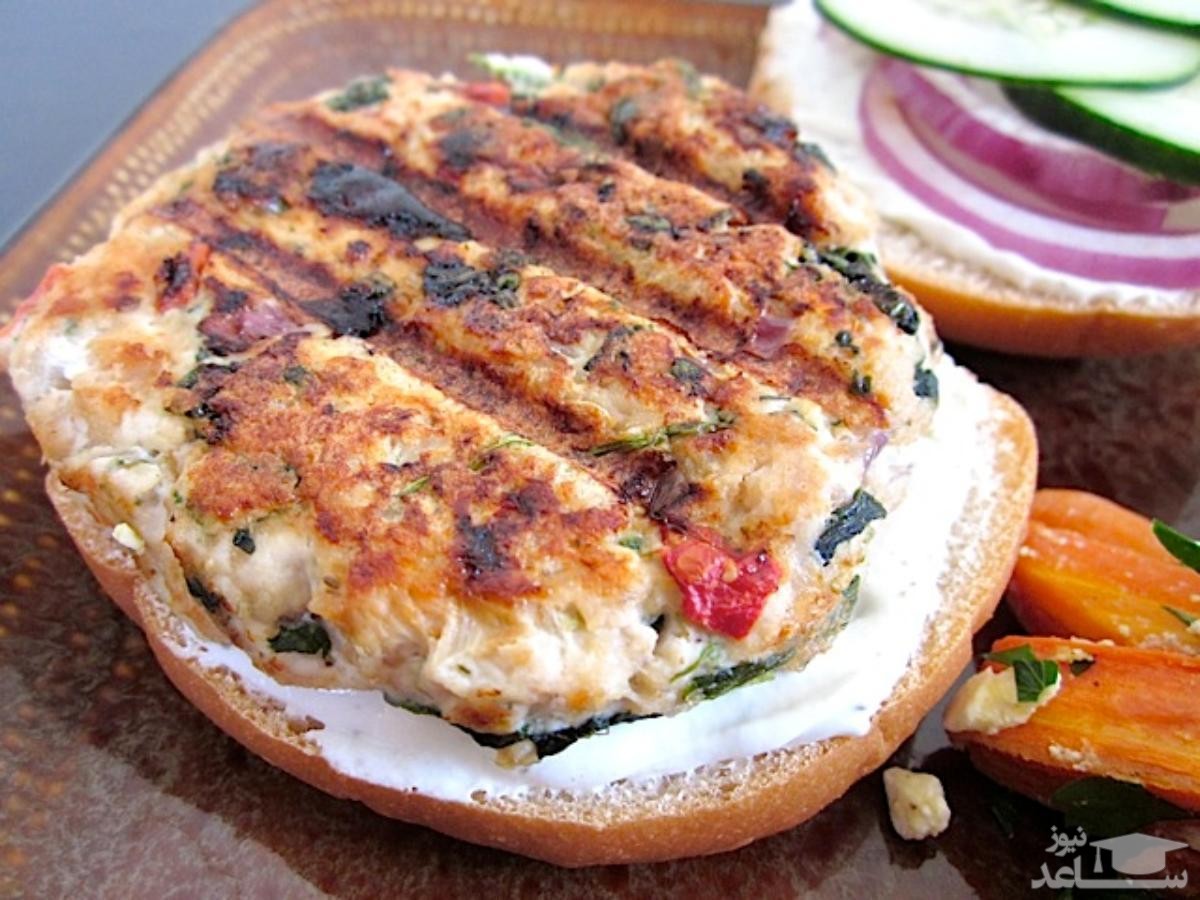 طرز تهیه بوقلمون برگر یونانی