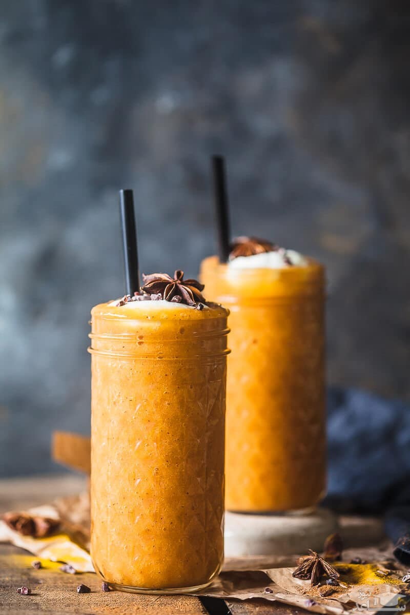  اسموتی خرمالو و موز 