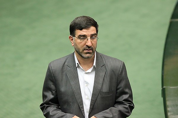 انتقاد روحانی به اعتراض مراجع درباره گرانی بنزین؟