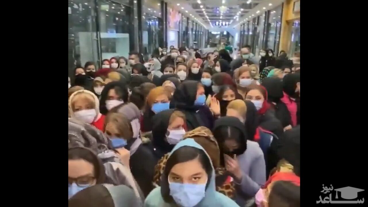 هجوم باورنکردنی مردم به فروشگاهی در تهران در اوج روزهای کرونایی!