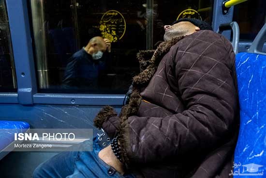 اتوبوس‌خوابیِ بی‌خانمان‌ها 