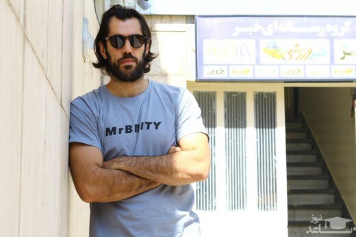 (فیلم) تو هواپیما به خارجی‌ها دفترچه راهنمای آموزش فحش‌های فارسی می‌دهند!