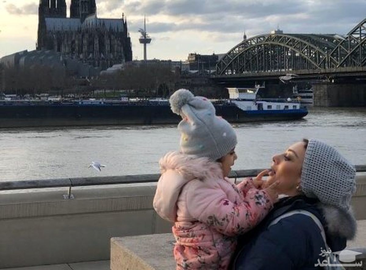 یکتا ناصر و دخترش