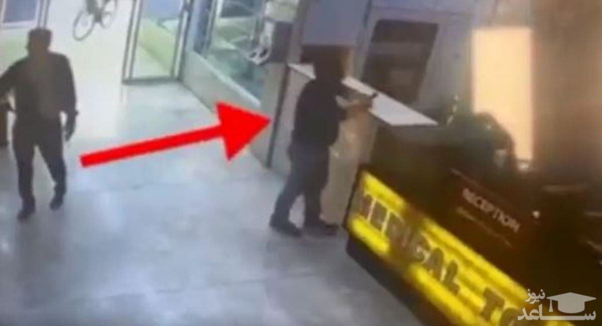 ویدئویی تازه از لحظه ورود عبدالباقی به ساختمان متروپل