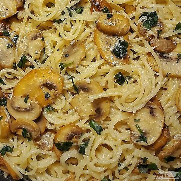 اسپاگتی سیر و قارچ