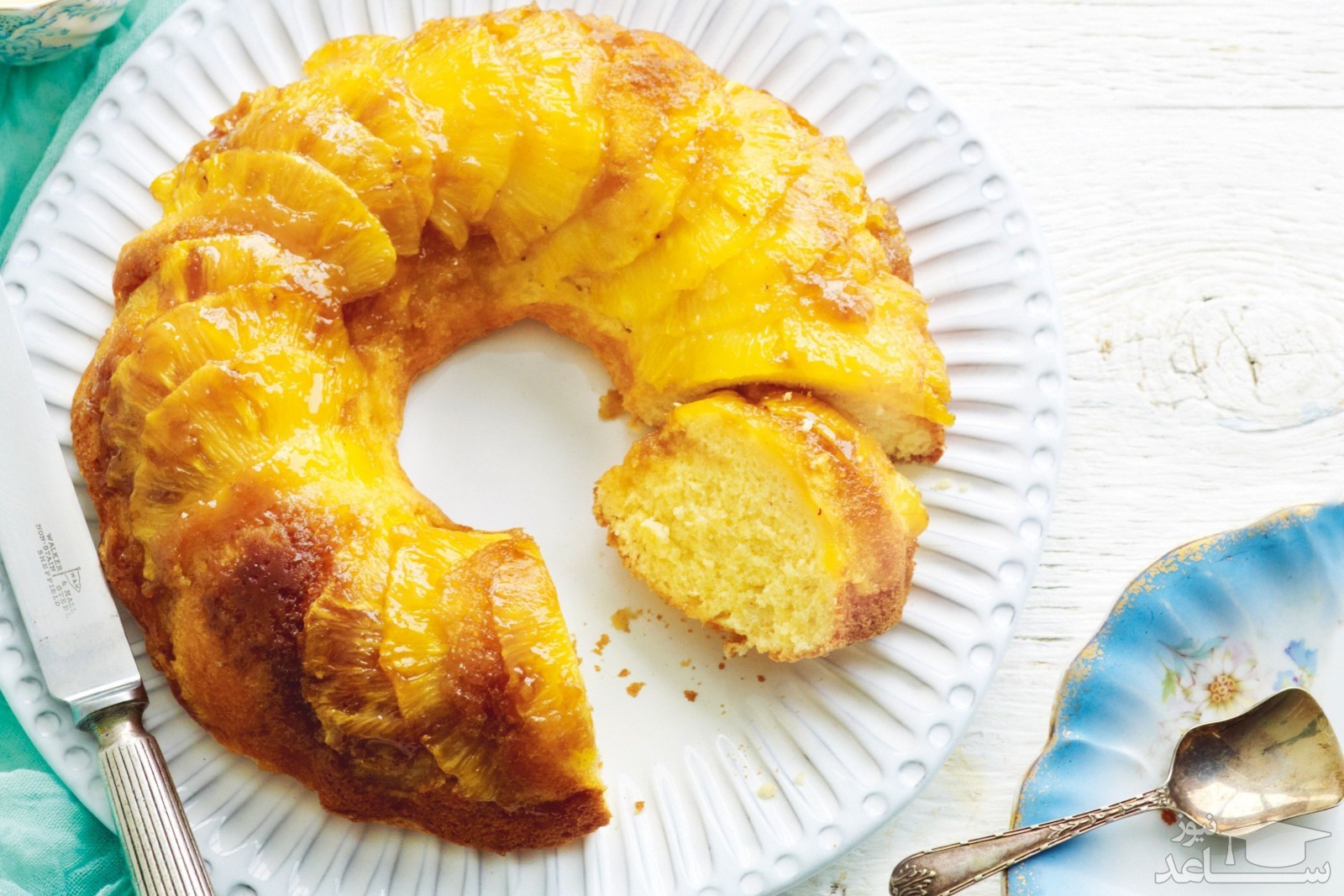 روش تهیه کیک آناناس و گردوی خوشمزه و ساده