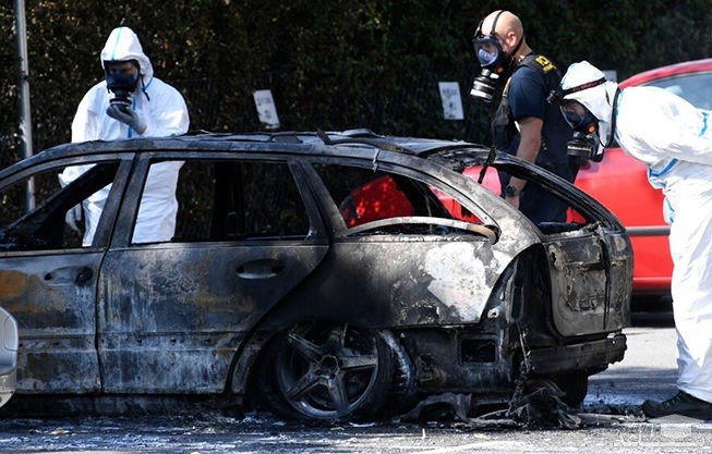 ترور خانم دکترایرانی در سوئد! / شوهر این زن عضو باندی مخوف است!