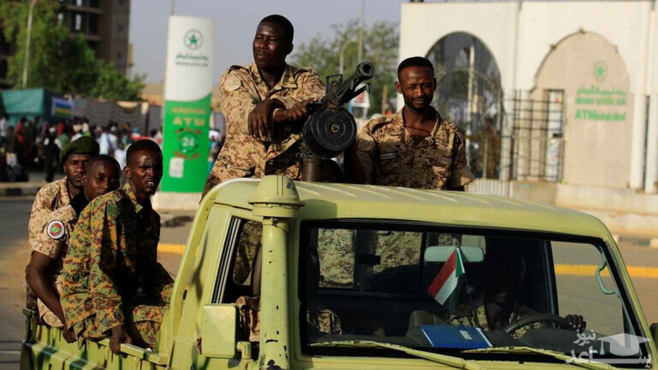 "کودتای نظامی" در سودان/حبس خانگی نخست وزیر و بازداشت ۴ وزیر کابینه