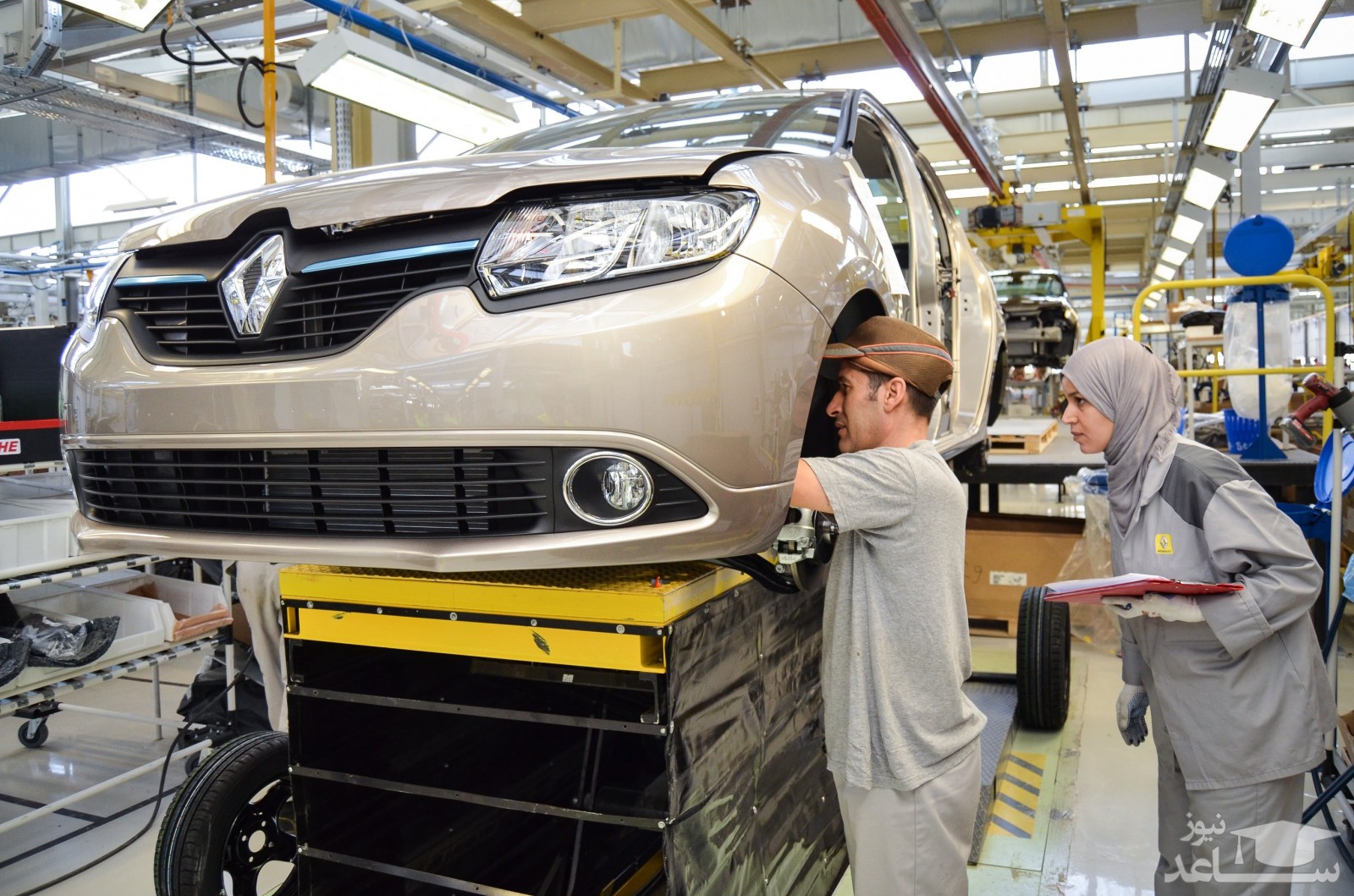 تولید خودرو ۴۶ درصد کاهش یافت