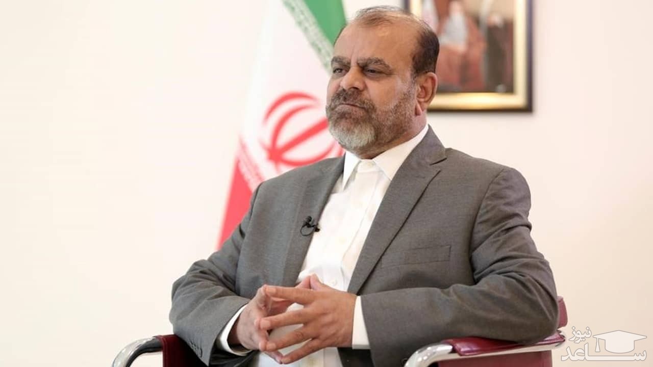 واکنش روزنامه دولت به انتشار عکس‌های خصوصی رستم قاسمی