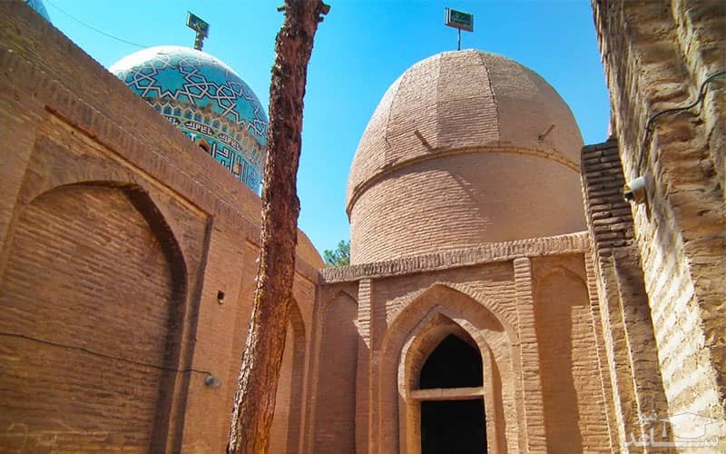  آرامگاه مشتاقیه کرمان