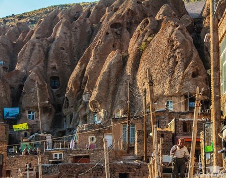 ممنوعیت ورود گردشگر به روستای کندوان