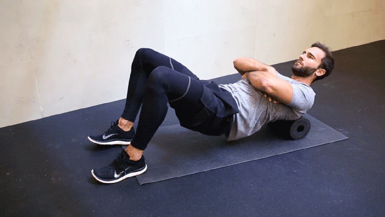 حرکت فوم رولر برای عضلات پشت