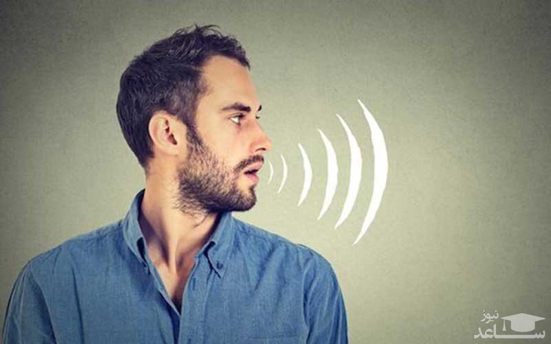 علت مکث کردن موقع حرف زدن چیست؟