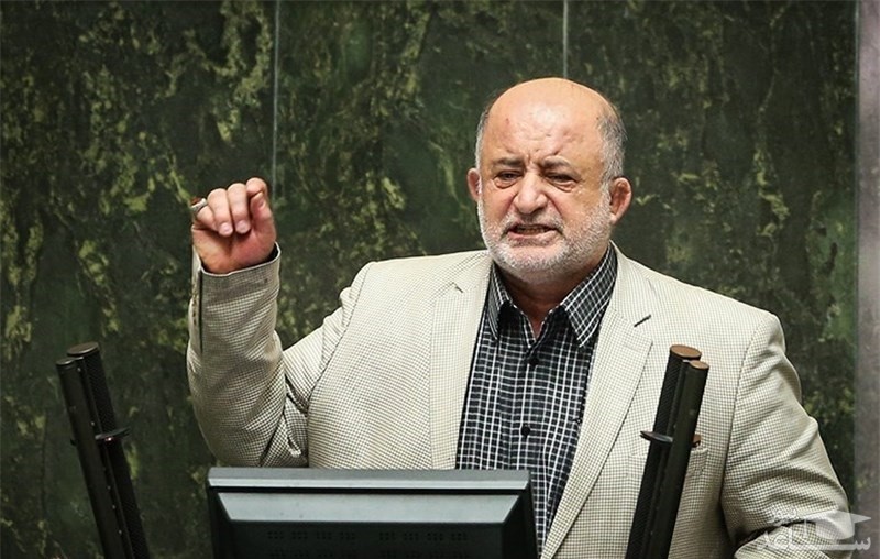 قاضی‌پور: شایعه شده به هر نفر یک لیتر بنزین می‌دهند!