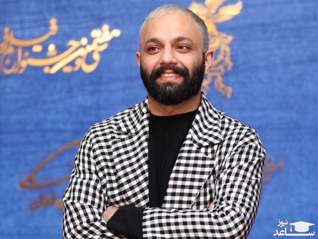 سلفی آینه ای صابر ابر با لباس گل گلی