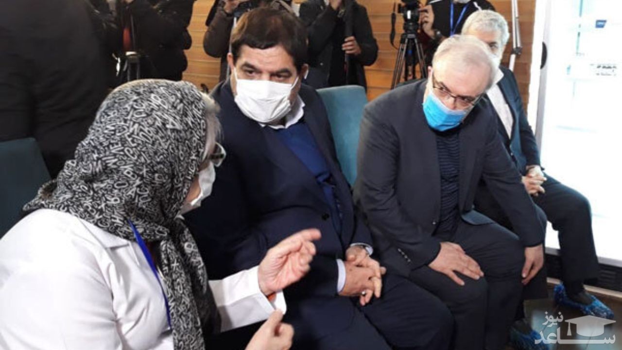 (فیلم) صحبت‌های وزیر بهداشت با اولین داوطلب دریافت واکسن کرونای ایرانی