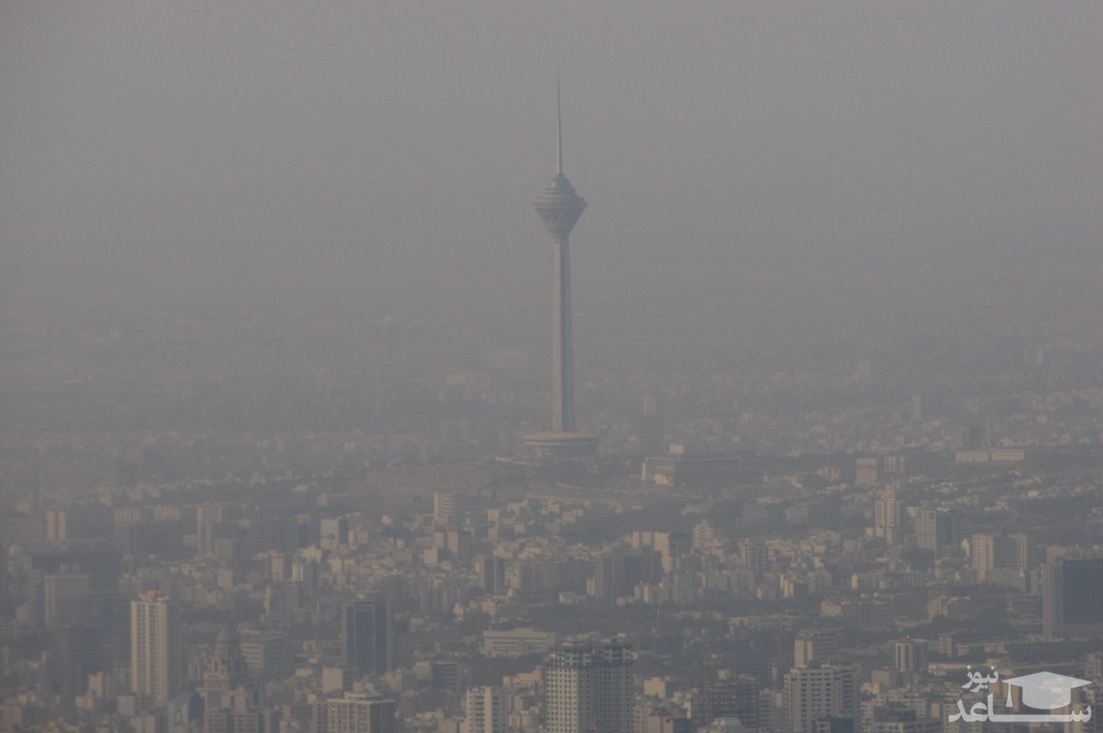 کیفیت هوای تهران در وضعیت قرمز قرار دارد