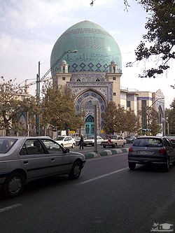 (عکس) الاغ سواری در خیابان شریعتی تهران!