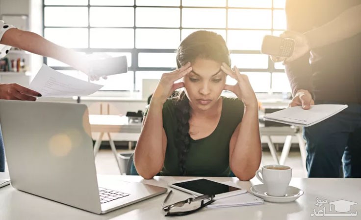 خود گویی منفی چیست و چه آسیب هایی را بر روح و بدن ما وارد میکند؟