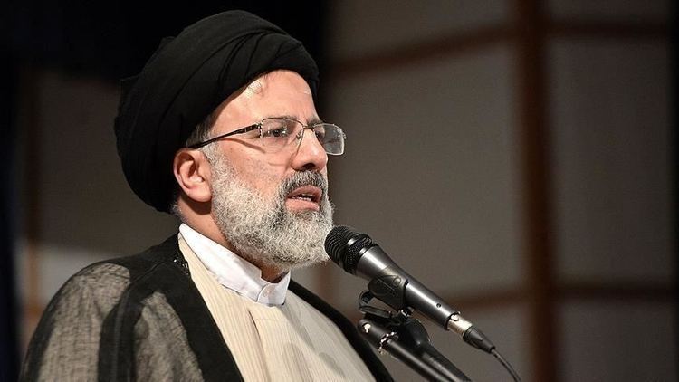 رئیسی: زندان‌ها به حاشیه شهرها منتقل می‌شوند