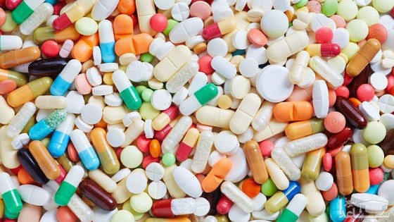 عوارض و موارد مصرف سیکلوپیروکس