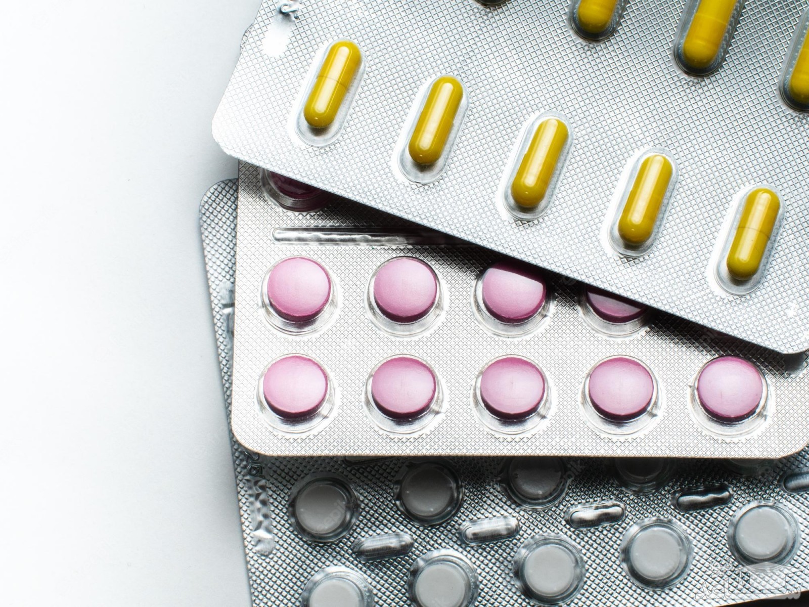 اطلاعاتی درباره موارد منع مصرف و تداخل دارویی پریماکین