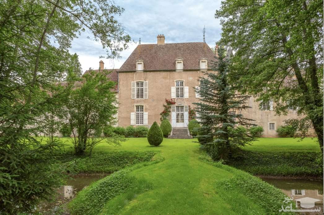 هتل Château de Vault de Lugny