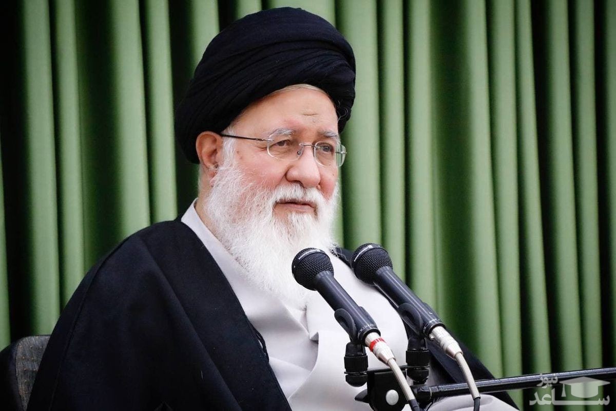 رهبری قدرتمندتر از رهبر ایران روی کره زمین وجود ندارد
