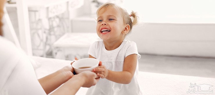چرا کودکان نباید چای و قهوه بخورند؟