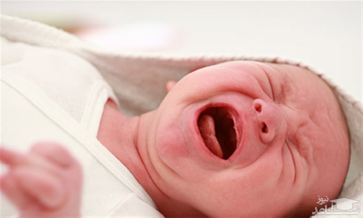دلایل گریه کردن نوزاد هنگام خوابیدن