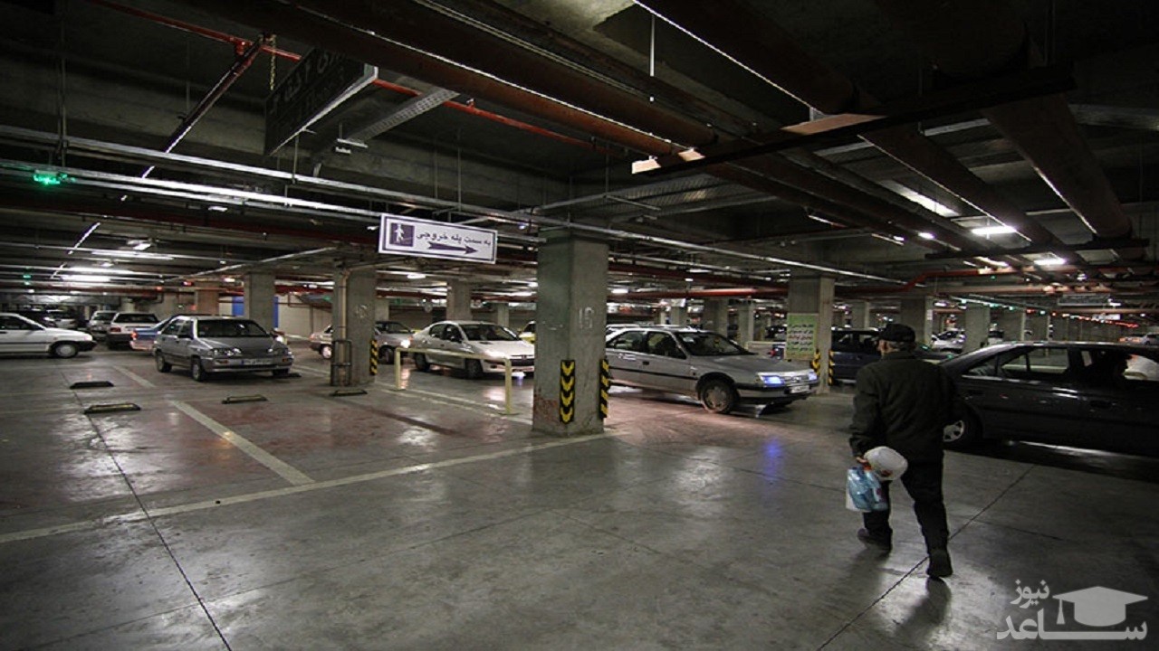 احتکار خودروهای صفر پلاک شده در یک پارکینگ عمومی +فیلم